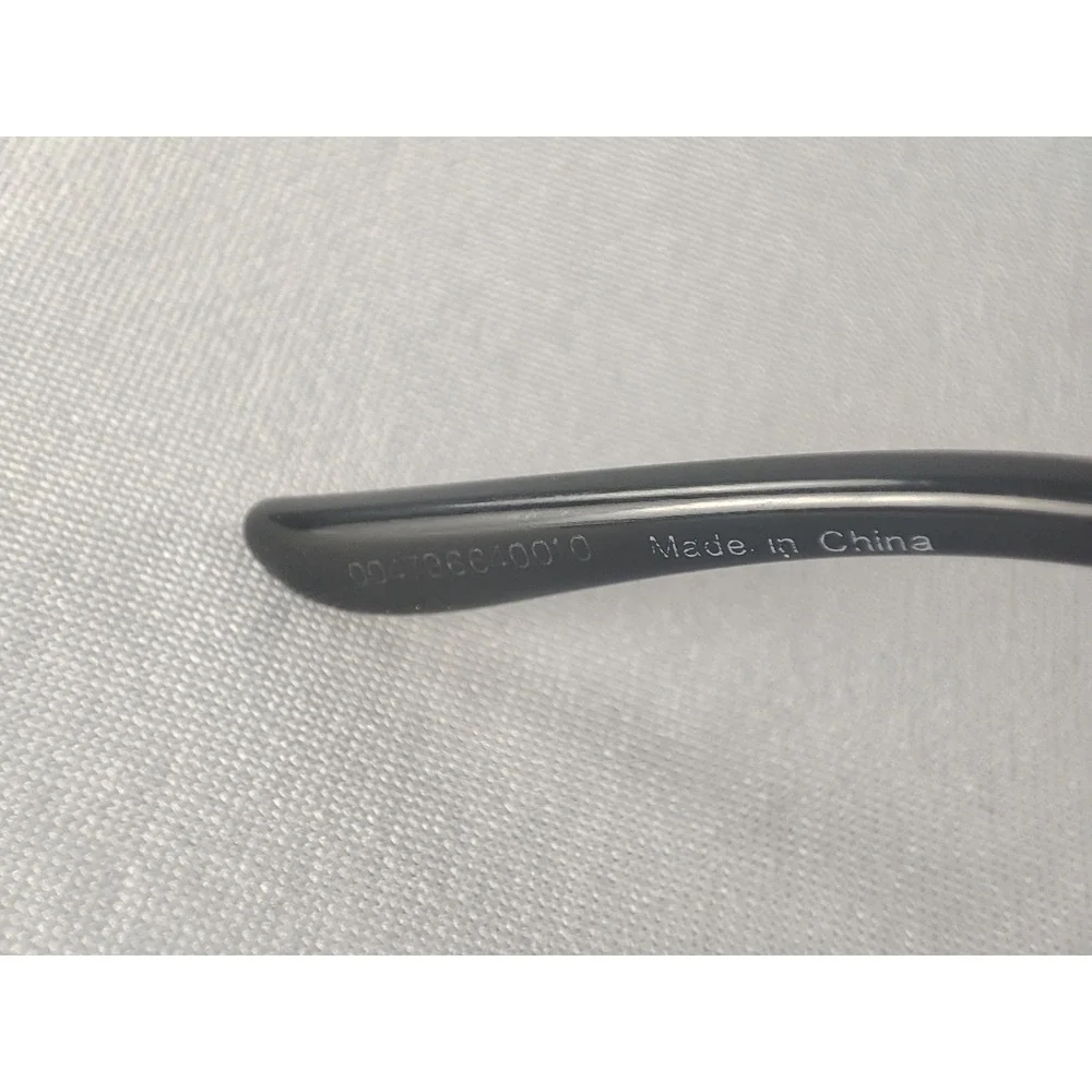 Kenneth Cole Reaction KC1397 01B Black Gold Cat‎ Eye Sunglasses Grey Gradient